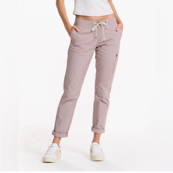 Vuori Women's Ankle Pants in Light Pink - Picture 1 of 4